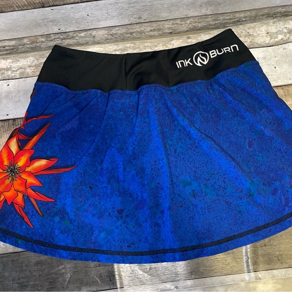 InknBurn Ryu Sport Skirt Size 8 Skort Running Tennis Golf Athletic - Picture 3 of 7